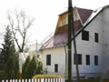 Balatonf&uuml;redi &uuml;d&uuml;lőh&aacute;z